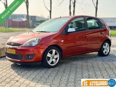 Occasion Ford Fiesta Cool & Sound Edition 69 PK (50 kW) 2008 Oranje (metallic) Hatchback