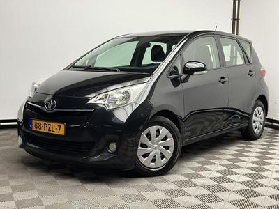 tweedehands Toyota Verso-S 1.3 VVT-i Aspiration ECC Navi Camera NL Auto