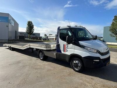 Wit Gebruikt 2017 Iveco Daily Stationwagen | € 49.950