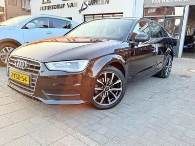 Occasion Audi A3 Attraction 105 PK (77 kW) 2014 Zwart Hatchback