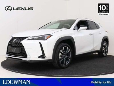 Lexus UX 250h