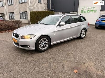 Grijs Occasion 2009 BMW 318 Comfort Edition Stationwagen | € 2.500 (Goede deal)