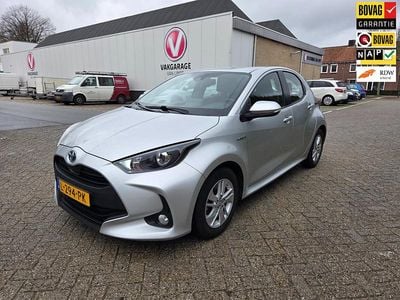 Occasion Toyota Yaris Hybrid Active 91 PK (66 kW) 2021 Grijs (metallic) Hatchback