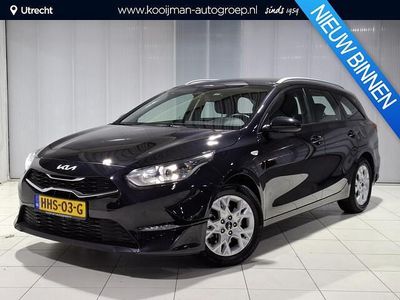 Zwart Gebruikt 2025 Kia Ceed Sportswagon Comfort Stationwagen | € 26.398 (Iets duurder)
