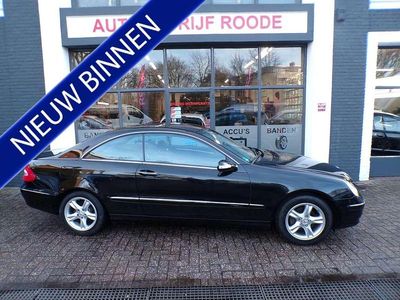 Zwart Occasion 2002 Mercedes CLK200 Elegance Coupé | € 6.999 (Goede deal)