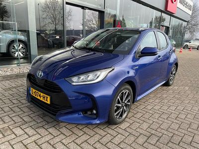 Occasion Toyota Yaris Hybrid 2021 Blauw Hatchback