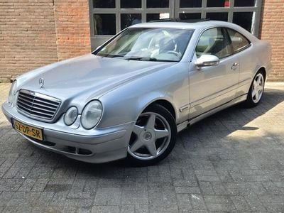 Mercedes 320