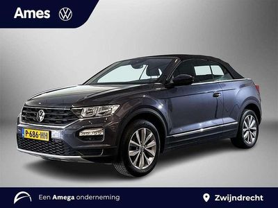 Grijs Gebruikt 2021 VW T-Roc Cabriolet Style Cabriolet | € 23.995 (Eerlijke prijs)