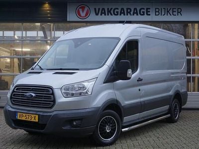 Grijs (metallic) Gebruikt 2015 Ford Transit Trend Van | € 8.950 (Super prijs)