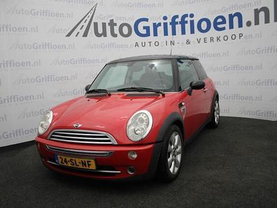 Occasion Mini Cooper Seven 116 PK (85 kW) 2006 Rood Hatchback