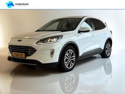 Wit Occasion 2020 Ford Kuga Titanium SUV | € 19.445 (Goede deal)