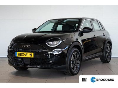 Zwart Occasion 2025 Fiat 600 Urban SUV | € 24.945 (Goede deal)