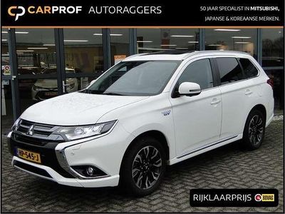 Wit Gebruikt 2015 Mitsubishi Outlander P-HEV Instyle SUV | € 11.495 (Eerlijke prijs)