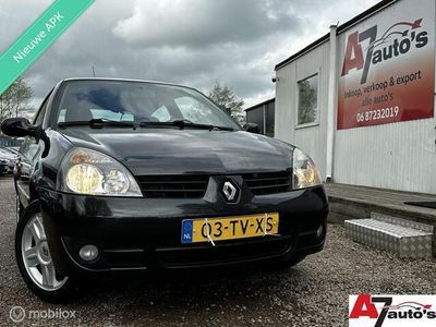 tweedehands Renault Clio 1.2-16V Nieuwe APK