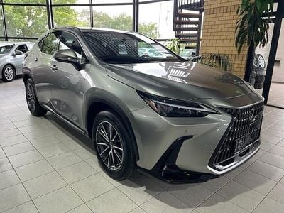 Lexus NX450h+