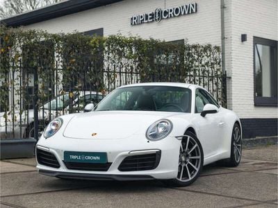 Porsche 911 Carrera