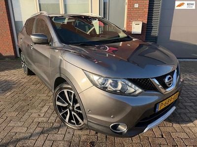 Grijs Occasion 2015 Nissan Qashqai Tekna SUV | € 11.900 (Goede deal)