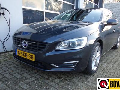 Grijs Gebruikt 2013 Volvo V60 Summum Stationwagen | € 7.940 (Eerlijke prijs)