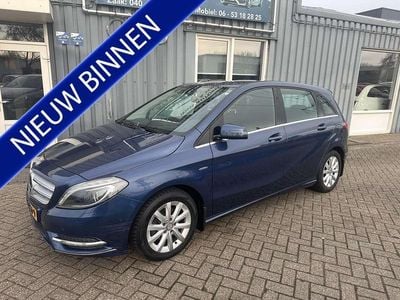 Occasion Mercedes B180 Ambition 122 PK (89 kW) 2012 Blauw MPV