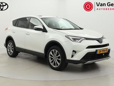Wit Gebruikt 2018 Toyota RAV4 Hybrid Executive SUV | € 22.999 (Iets duurder)