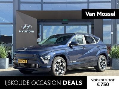 Sailing blue pearl Occasion 2025 Hyundai Kona Comfort SUV | € 34.940 (Eerlijke prijs)