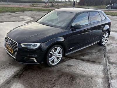 Occasion Audi A3 e-tron S-Line 150 PK (110 kW) 2020 Zwart Hatchback