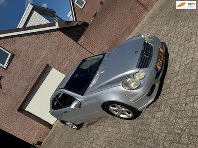 Mercedes C180