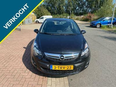 tweedehands Opel Corsa 1.4-16V Design Design Edition airco,leer