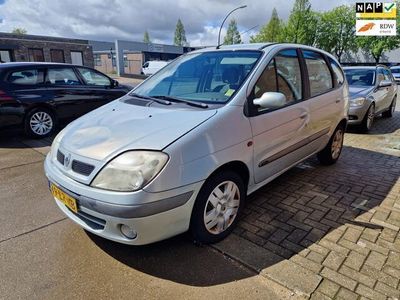 tweedehands Renault Scénic 1.6-16V Expression AUTOMAAT|AIRCO|INRUILKOOPJE|ZO