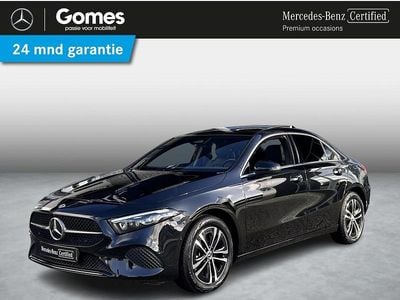 Zwart Occasion 2024 Mercedes A250 Luxury Sedan | € 36.950 (Eerlijke prijs)