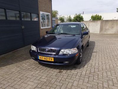 Volvo S40