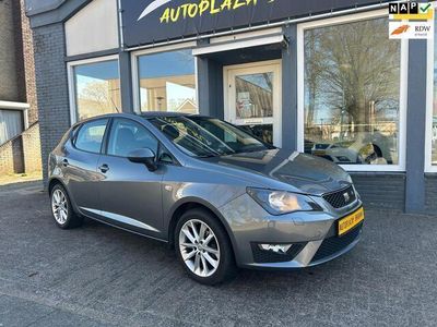 Grijs Occasion 2013 Seat Ibiza FR Hatchback | € 8.599 (Duur)