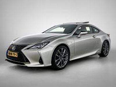 Occasion Lexus RC300h Sport Line 223 PK (164 kW) 2018 Grijs, metallic lak Coupé