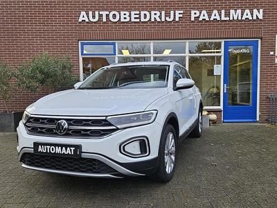 Wit Gebruikt 2022 VW T-Roc Business+ SUV | € 27.950 (Goede deal)