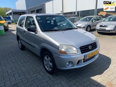 Occasion Suzuki Ignis 83 PK (61 kW) 2003 Grijs Hatchback