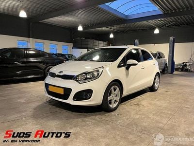 Wit Gebruikt 2012 Kia Rio MPV | € 3.150 (Super prijs)