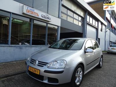 VW Golf V