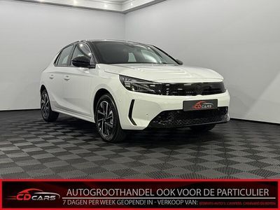 Wit Occasion 2025 Opel Corsa GS Line Hatchback | € 23.950