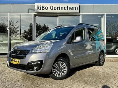 Grijs (metallic) Gebruikt 2018 Peugeot Partner Tepee Active MPV | € 9.950