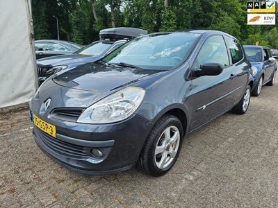 Renault Clio II