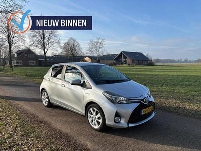 Occasion Toyota Yaris Hybrid 75 PK (55 kW) 2014 Grijs Hatchback