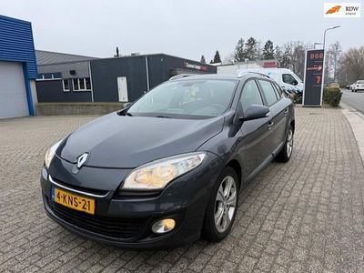 Occasion Renault Mégane GrandTour Expression 110 PK (80 kW) 2013 Grijs Stationwagen
