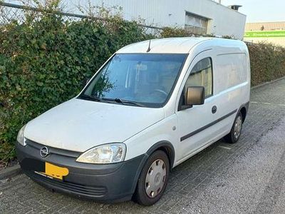 Wit Gebruikt 2010 Opel Combo MPV | € 1.900 (Duur)