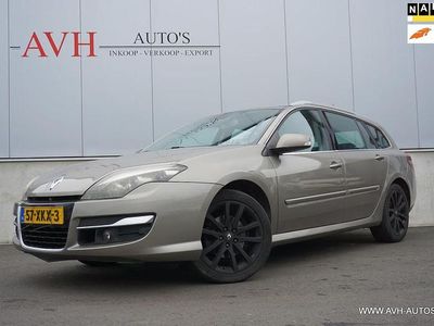 Bruin (metallic) Gebruikt 2012 Renault Laguna III Dynamique Stationwagen | € 3.950