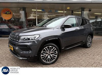 Grijs Nieuw 2025 Jeep Compass Summit SUV | € 41.900 (Duur)