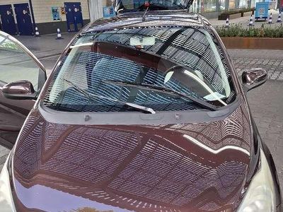 Bruin Gebruikt 2009 Ford Ka Titanium Hatchback | € 2.000 (Eerlijke prijs)