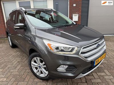 Occasion Ford Kuga Trend 150 PK (110 kW) 2017 Grijs (metallic) SUV