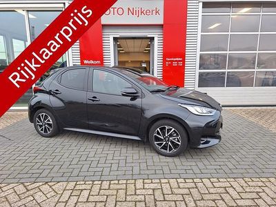 Occasion Toyota Yaris Executive 116 PK (85 kW) 2024 Zwart Hatchback