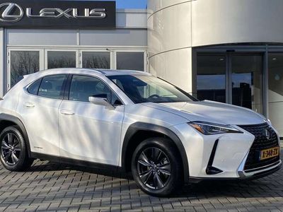 Lexus UX 250h