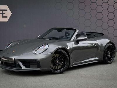 Porsche 911 Carrera GTS